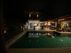 Casa Dionísio – Celebre a Vida com Bom Gosto a Poucos Passos da Vila